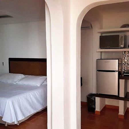 Suites Rosas Cancún Exteriör bild