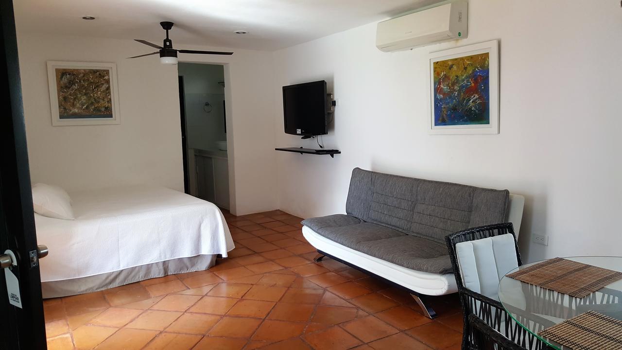 Suites Rosas Cancún Exteriör bild